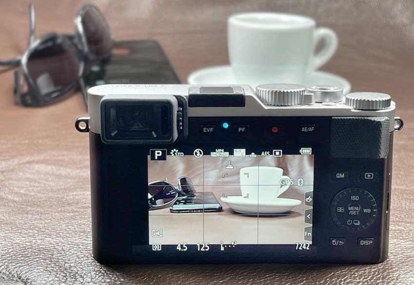 Leica D-Lux 7 Rückseite im Aufnahme-Modi