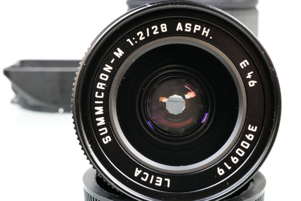 Leica Summicron 1:2 / 28 mm ASPH. hat 10 Lamellen