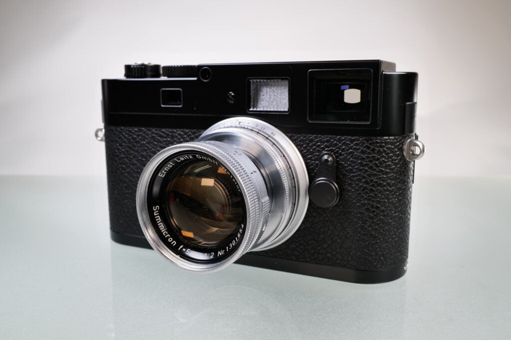 Leica M9-P mit dem Summicron 50mm versenkbar