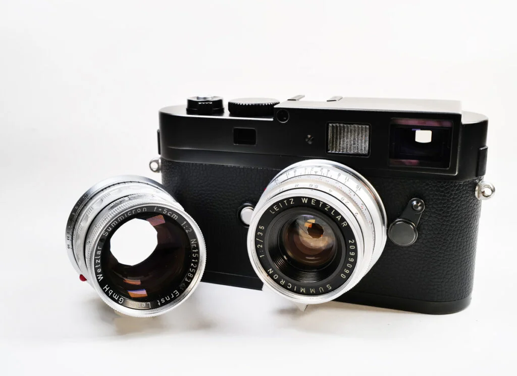 ᐅ Leica M Monochrom CCD: schwarz/weiß Kamera Henri