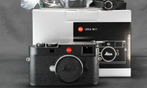 Leica M11 schwarz lackiert neuwertig