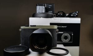Leica Q2 Reporter