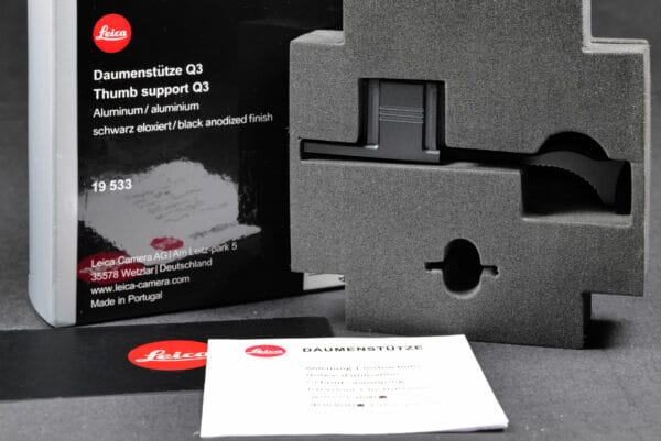 LEICA Q3 Daumenstütze schwarz Demoware – Bild 2