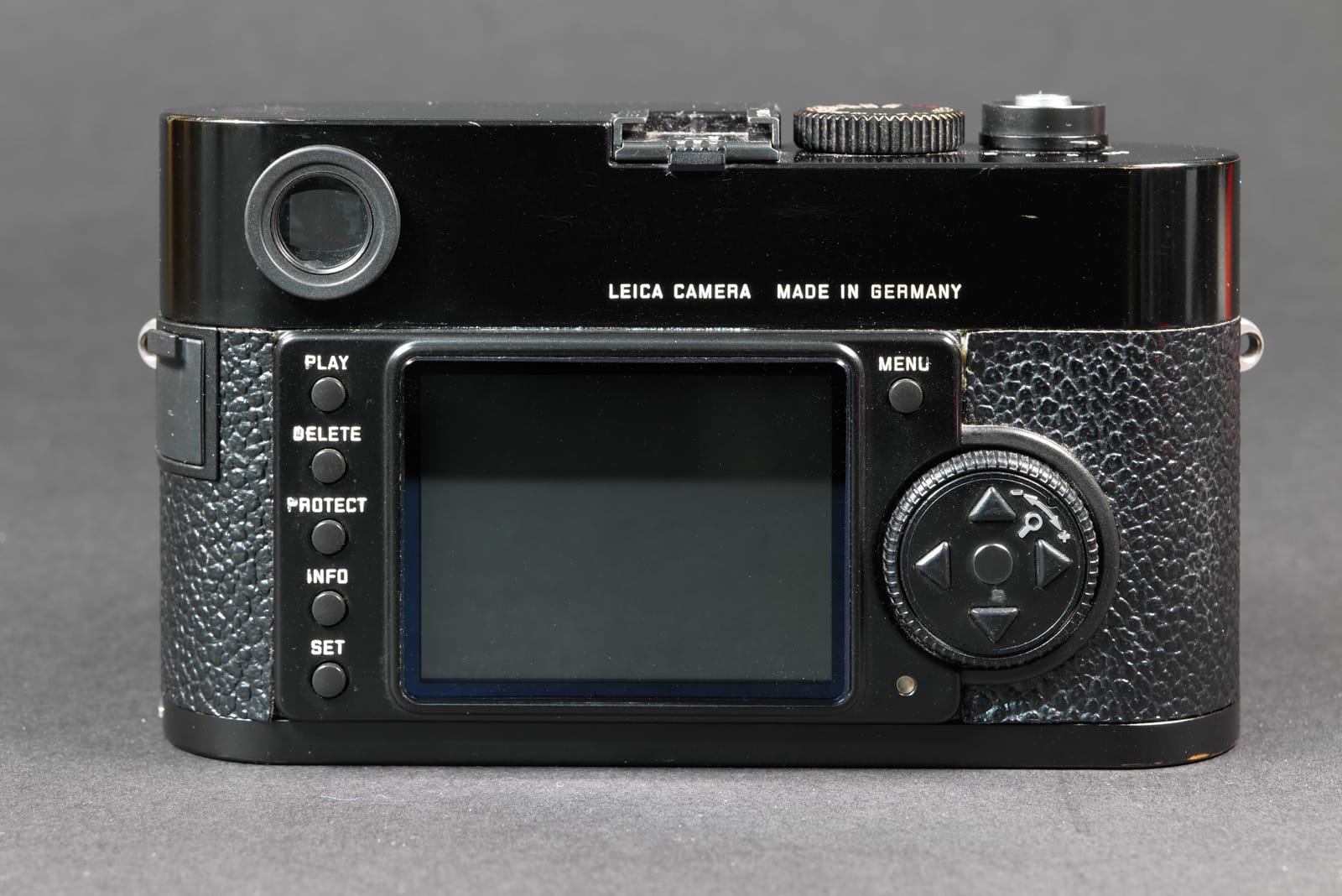 LEICA M8.2 black paint #10711 – Bild 10