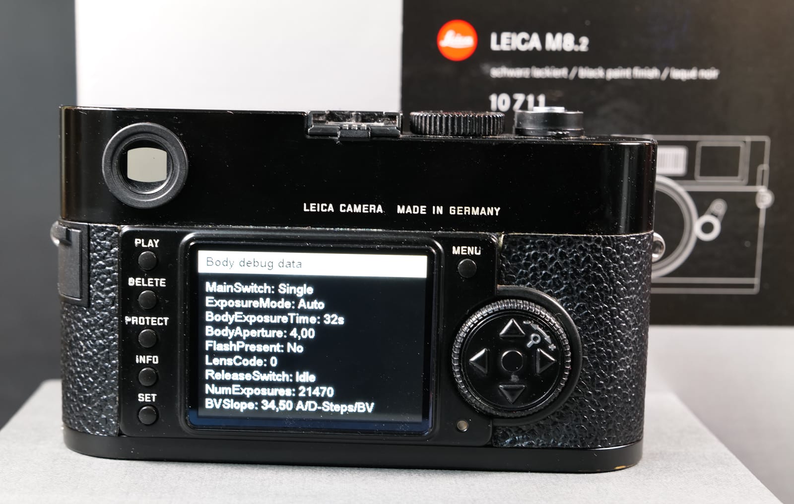 LEICA M8.2 black paint #10711 – Bild 2