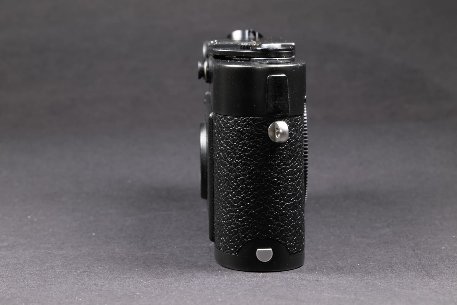 LEICA M6 10404 schwarz analog mit Leder Bereitschaftstasche – Bild 11