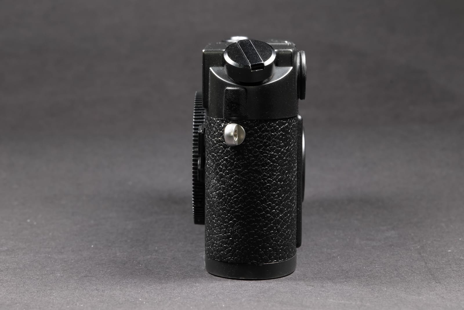 LEICA M6 10404 schwarz analog mit Leder Bereitschaftstasche – Bild 7