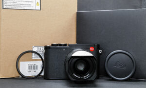 Leica Q3 28