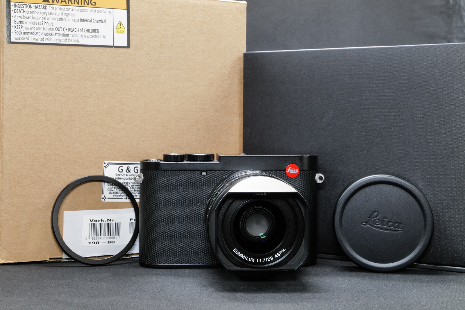 Leica Q3 28