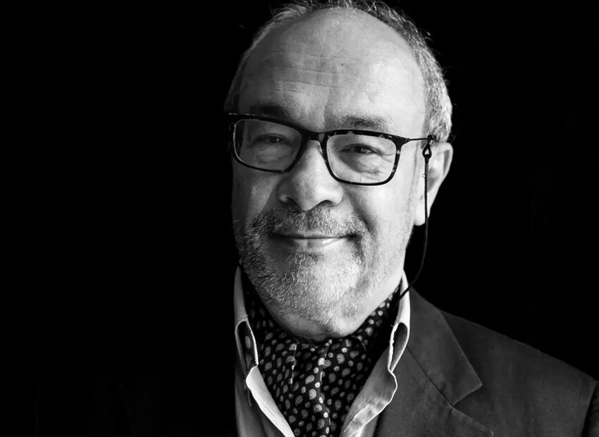 Dr. Andreas Kaufmann - LEICA