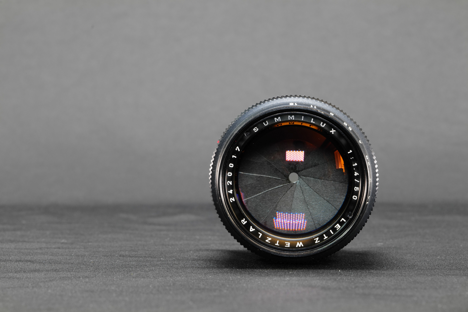 LEICA SUMMILUX-M 50 mm F/1.4 + Hood Geli #11114 in OVP – Bild 12