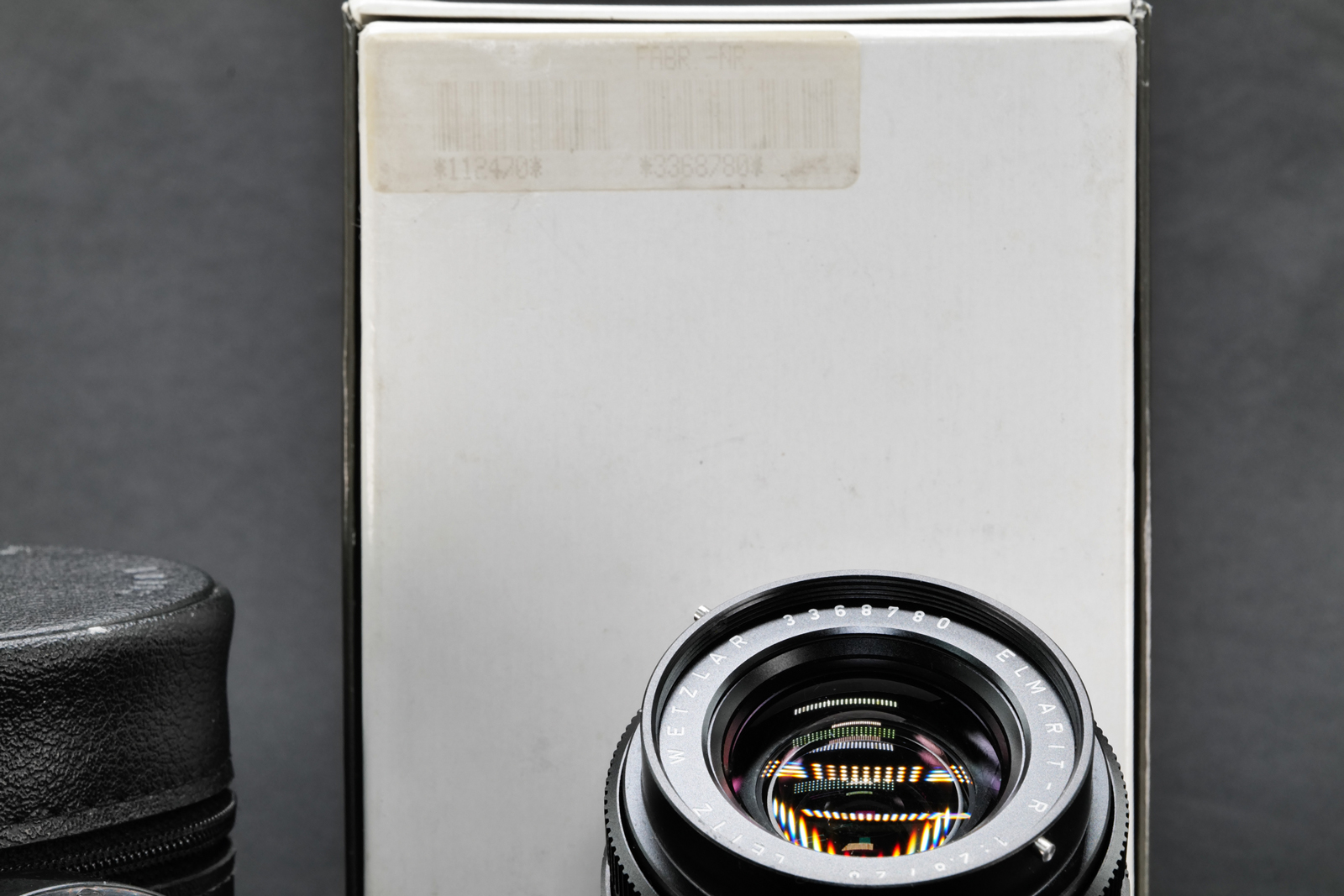 LEICA Elmarit-R 2,8/28 mm #11247 + Hood und Gegenlichtblende – Bild 2
