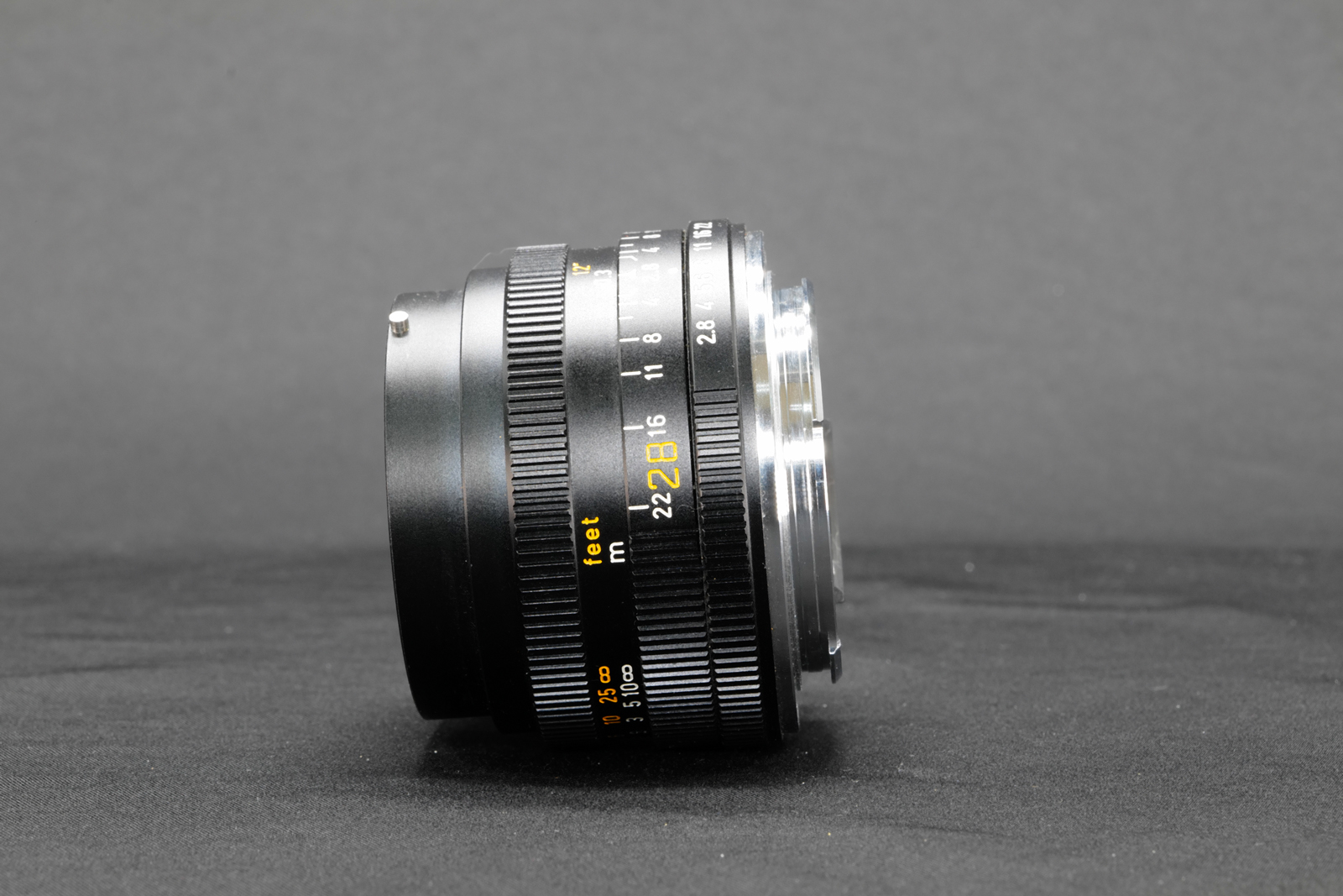 LEICA Elmarit-R 2,8/28 mm #11247 + Hood und Gegenlichtblende – Bild 8