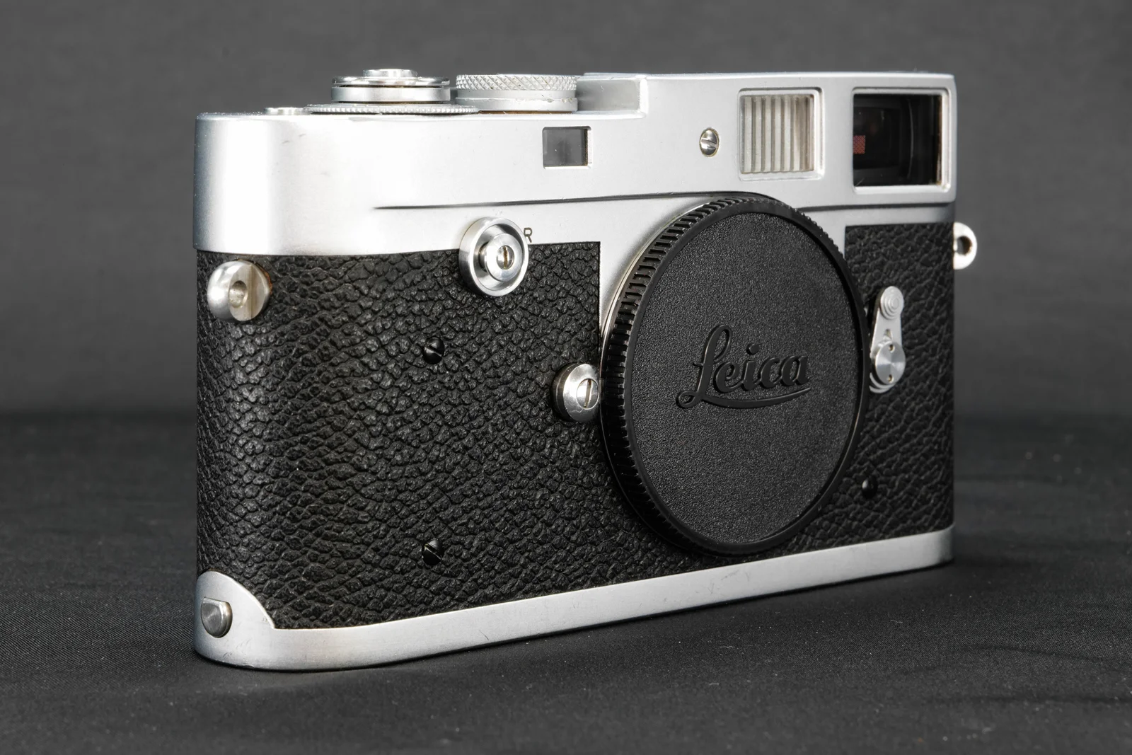 LEICA M2 & Freilaufknopf neuer M4-P Sucher, Verschlusstücher frische CLA – Bild 10