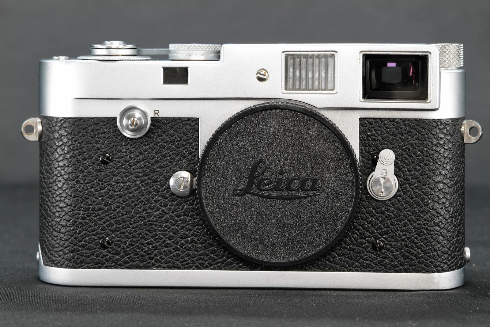 LEICA M2 & Freilaufknopf neuer M4-P Sucher, Verschlusstücher frische CLA – Bild 2
