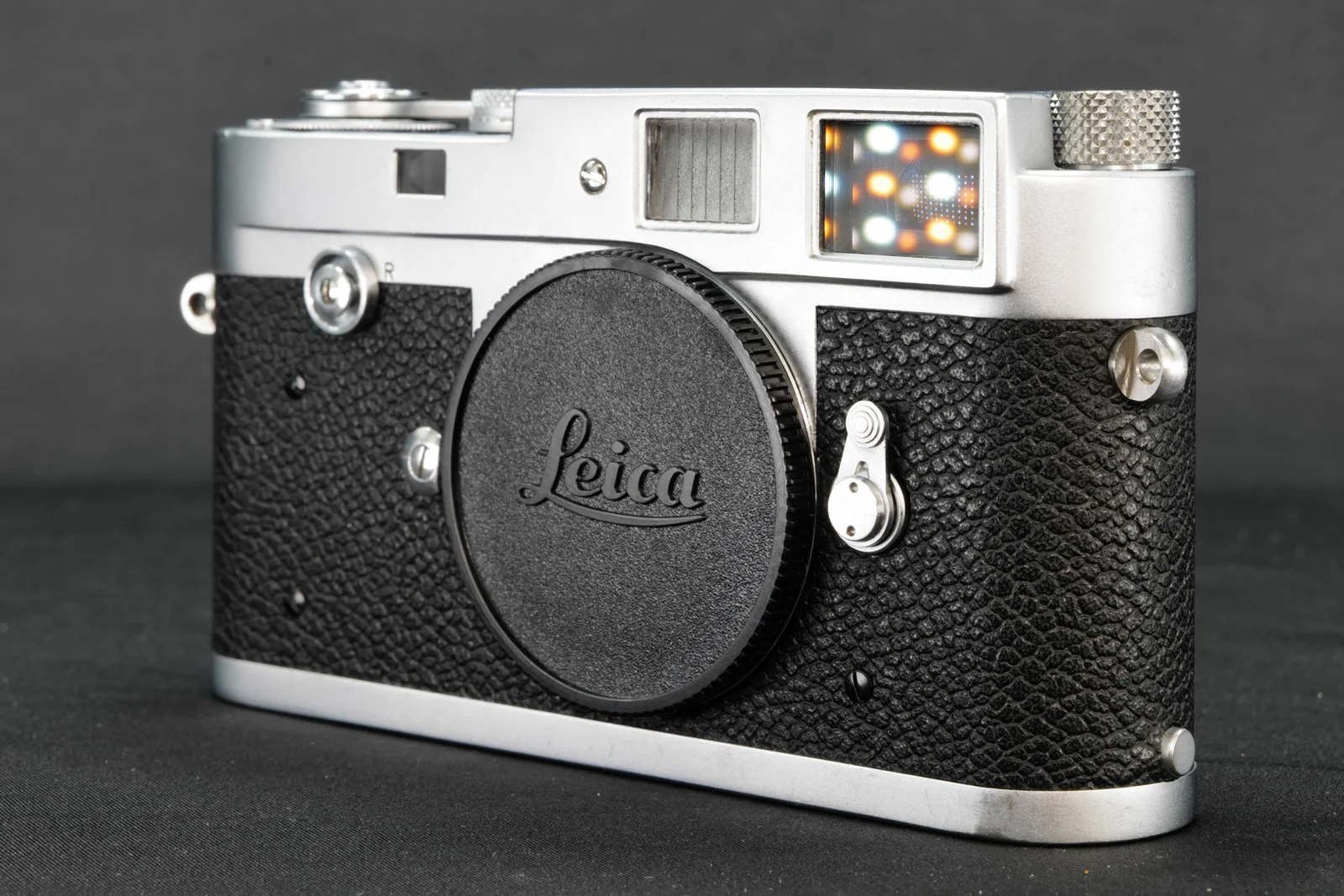 LEICA M2 & Freilaufknopf neuer M4-P Sucher, Verschlusstücher frische CLA – Bild 4