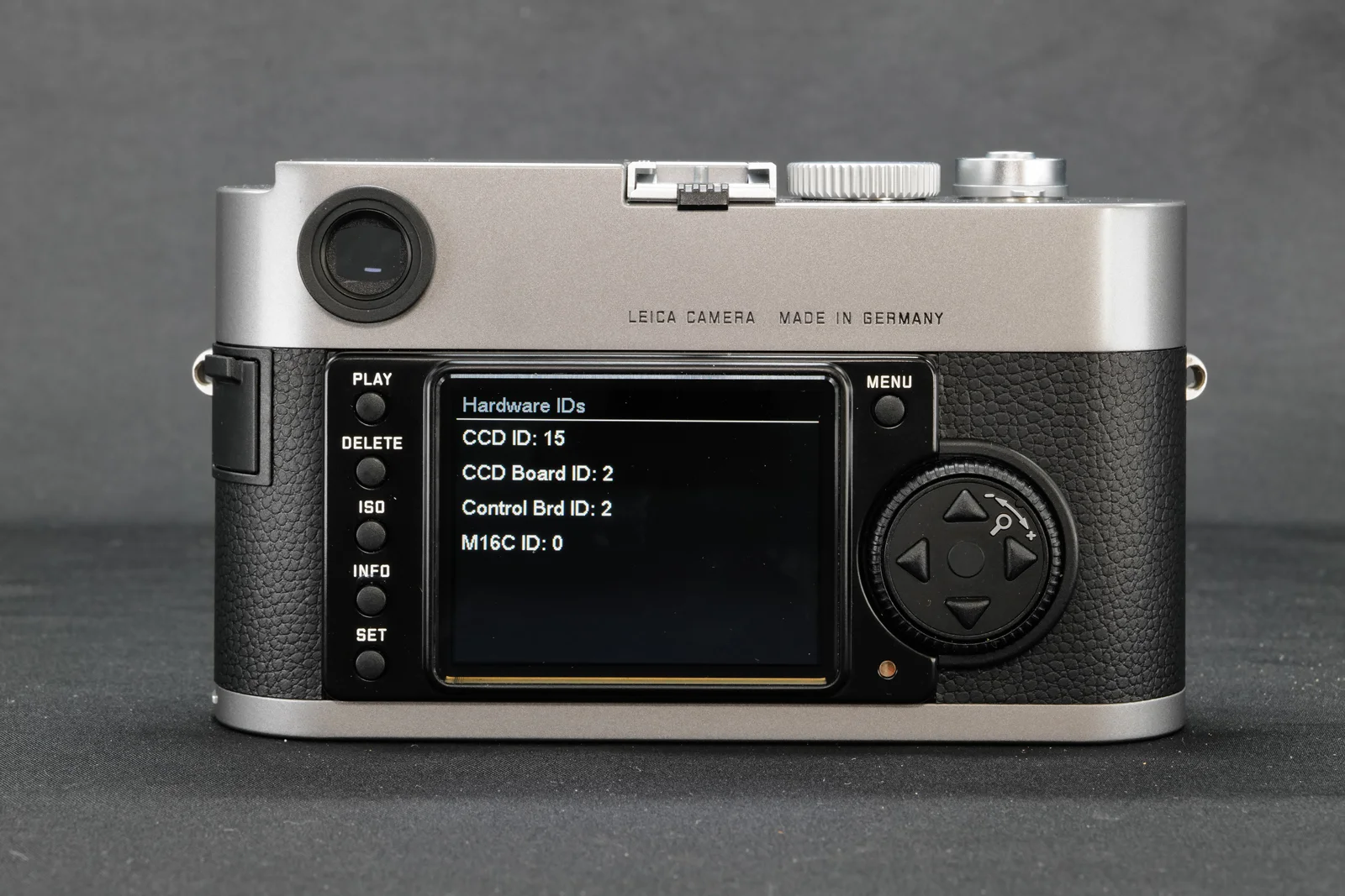 LEICA M9 stahlgrau lackiert #10705 Sensor neu ca. 2412 Auslösungen – Bild 15