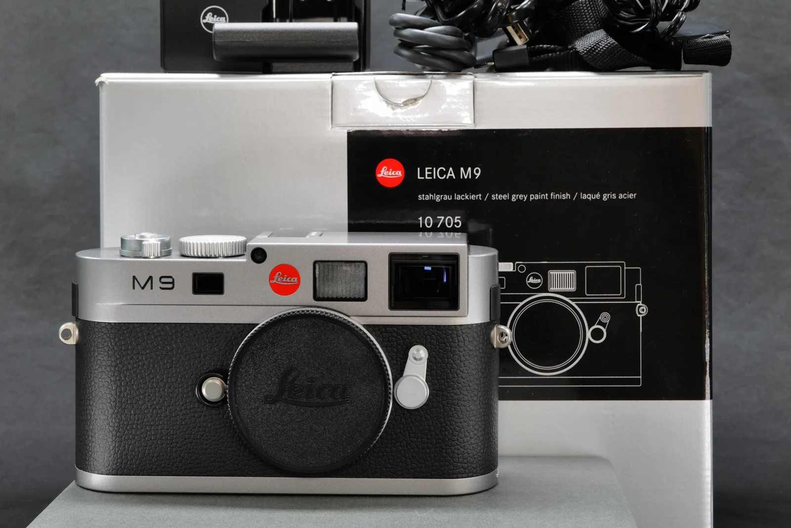 Leica M9 stahlgrau lackiert