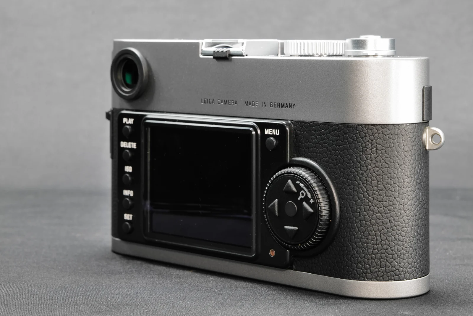 LEICA M9 stahlgrau lackiert #10705 Sensor neu ca. 2412 Auslösungen – Bild 8