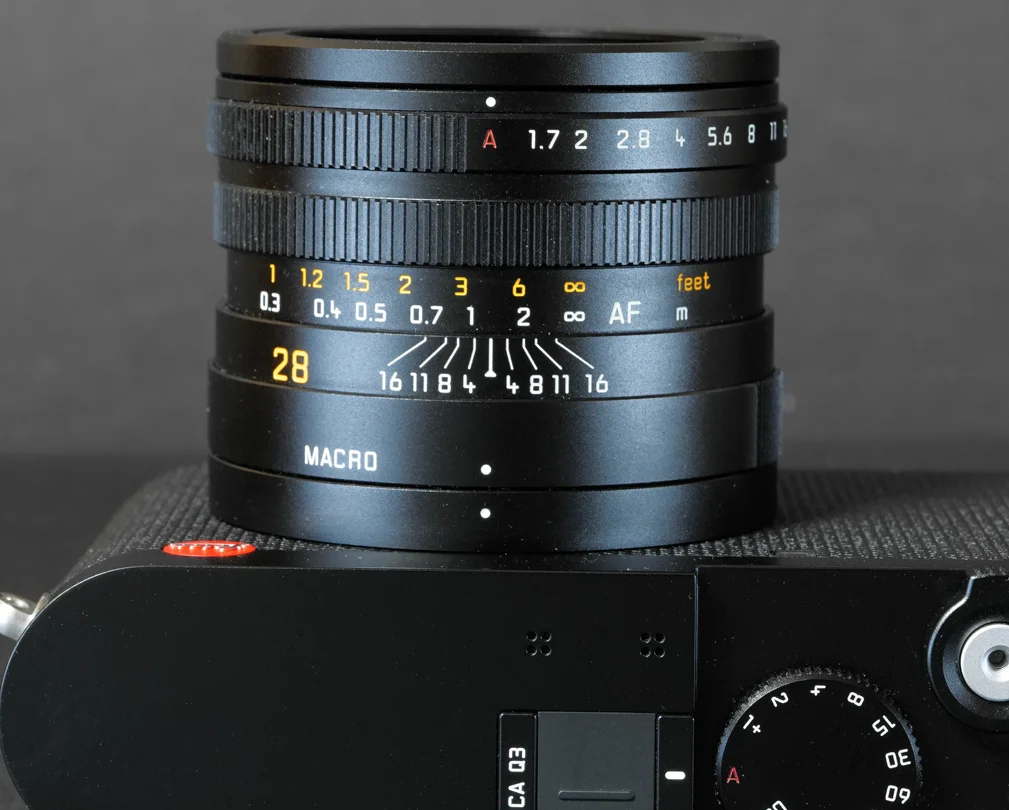 Leica Q3 Summilux 28 mm f/1,7 mit Blendenring, Fokusring und Makromodus